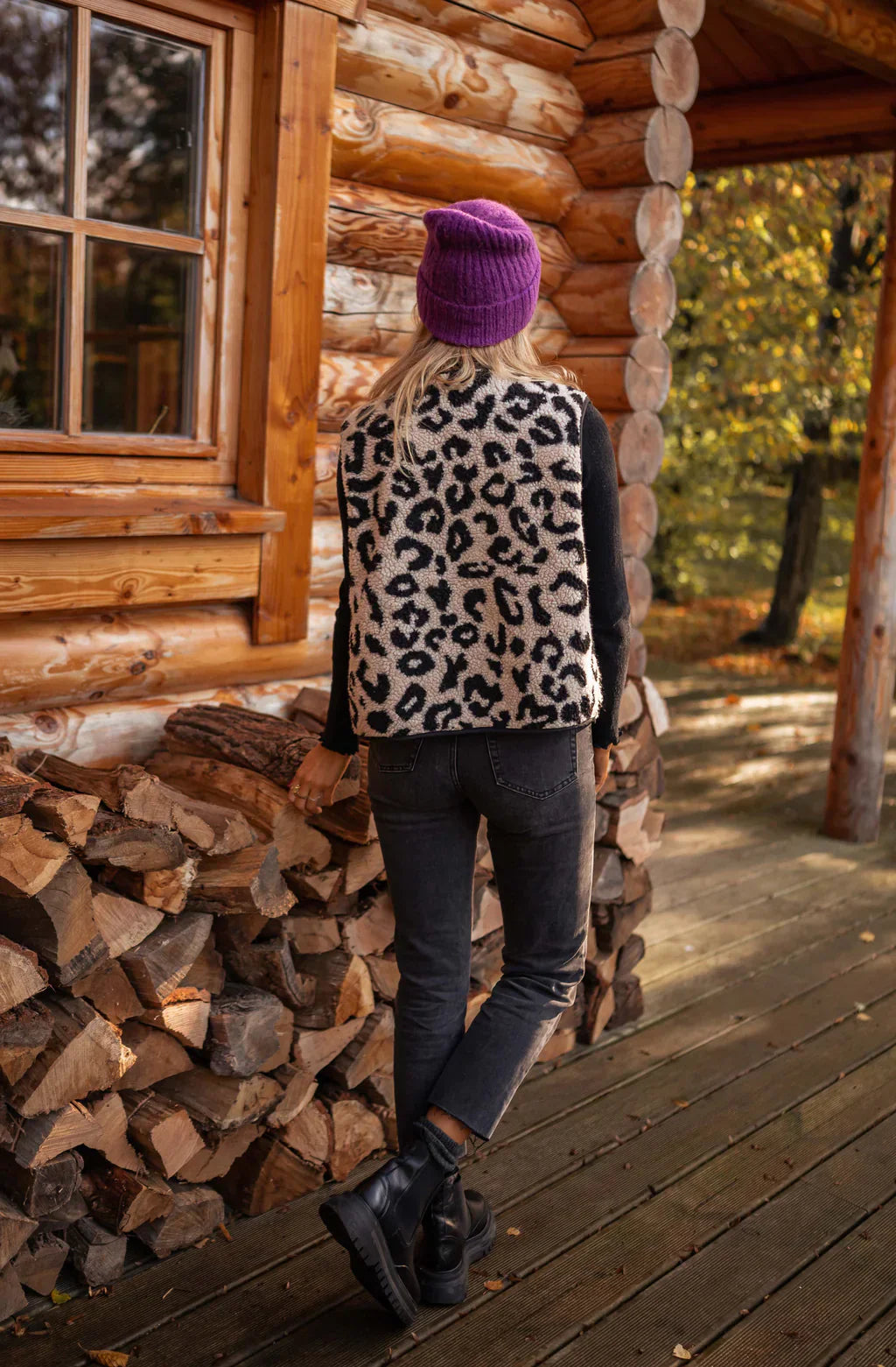 WILDFLAIR | KNIT VEST