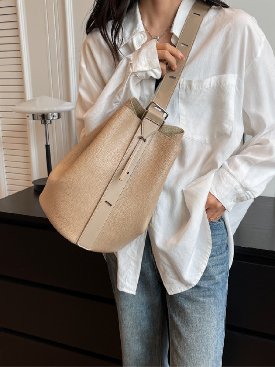 ALCIRA SHOULDER BAG