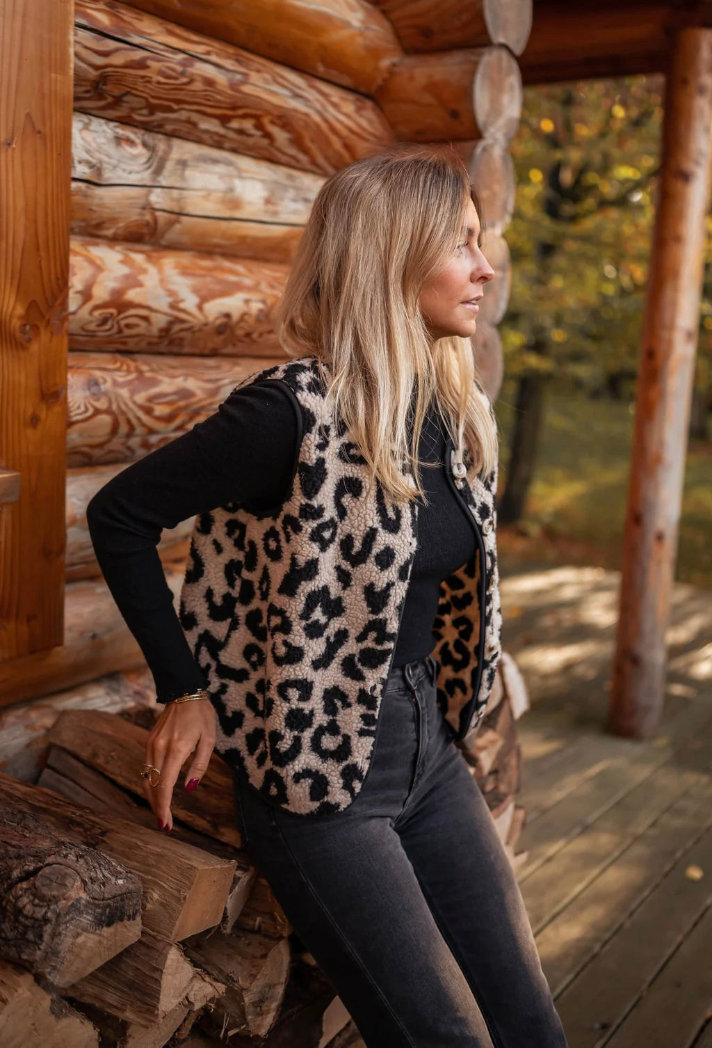 WILDFLAIR | KNIT VEST