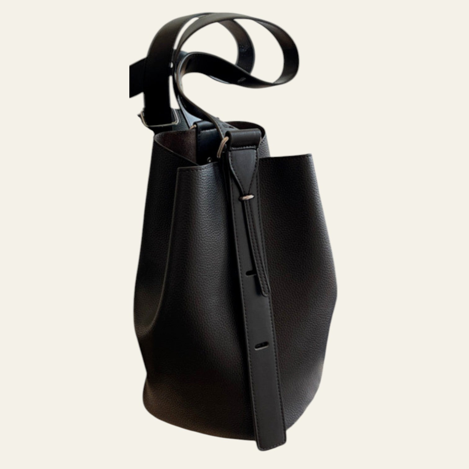 ALCIRA SHOULDER BAG